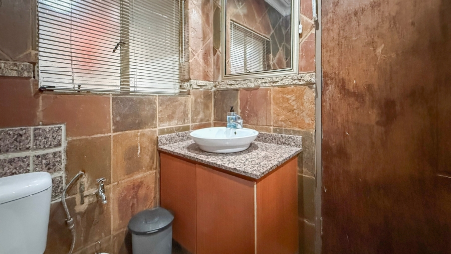 4 Bedroom Property for Sale in Melodie North West